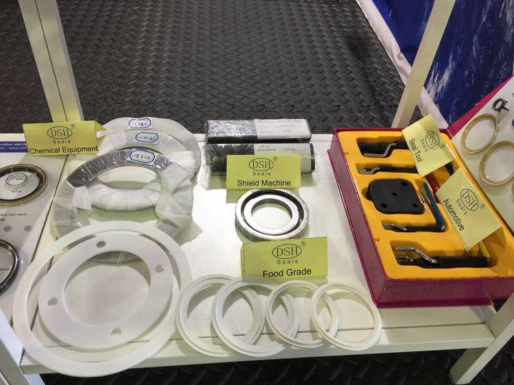 牛奶包裝機械密封圈，高溫、高壓用泵閥墊密封件、盾構機用密封條及油封拆裝工具